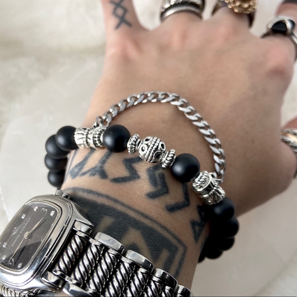 Handmade onyx viking beads & dangly curb chain - Picture 12 of 14